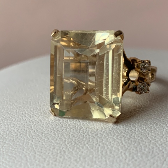 VINTAGE 14K YELLOW GLD HUGE EMERALD STEP CUT LEMON CITRINE QUARTZ RING STATEMENT - Picture 16 of 16